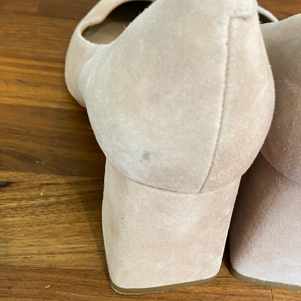 Marc Fisher Lewisa Natural Blush Suede Pointed Toe Block Heel Pumps - Picture 5 of 13